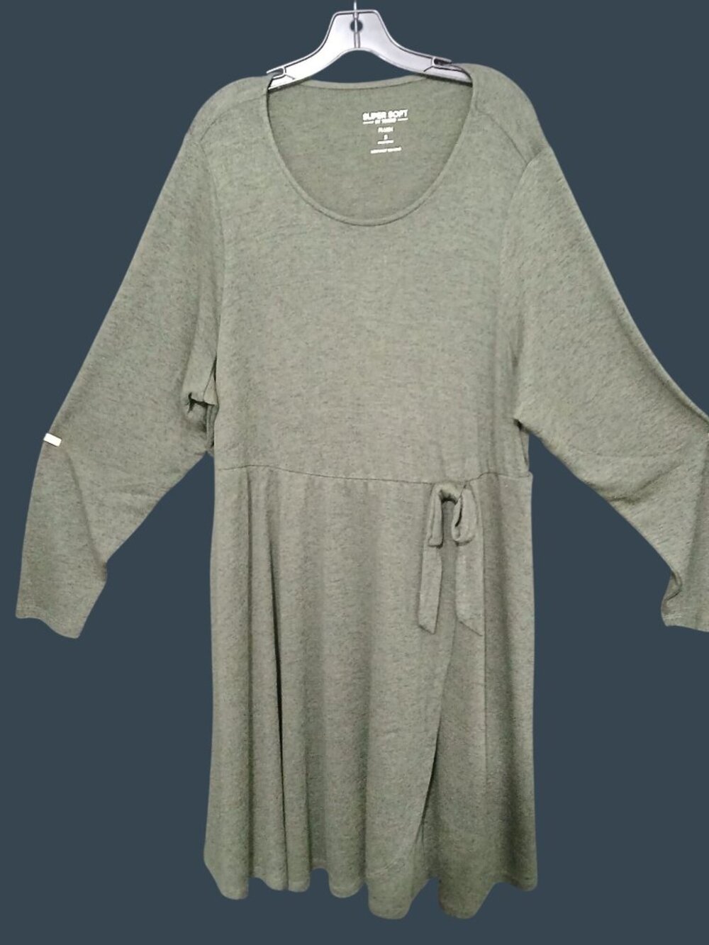 Torrid Super Soft Plush Hacci Knit Faux Wrap Dress Size 3X 3 Green Knee Length - Picture 16 of 16